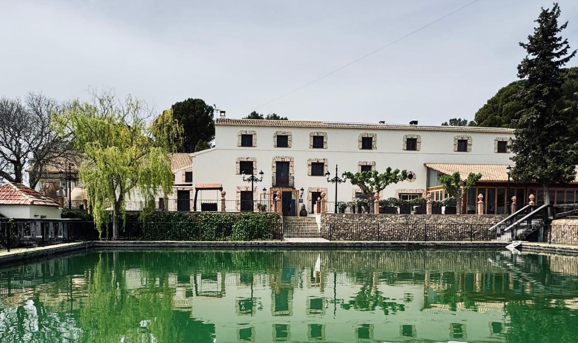 Hotel Caseta Nova Castalla Exterior photo